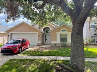 5704 Hawkgrove Pl, Lithia, FL 33547