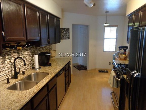 2nd image of 2309 Pacific Creek St