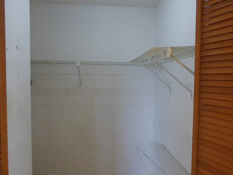 Walk-in closet