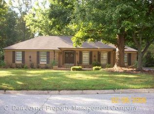 5132 Maplewood Dr, Greenville, SC 29615