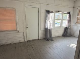 102 S McClellan St #C, Auburn, IN