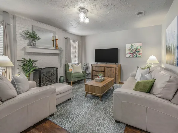 1904 Dartmouth St APT U3, College Station, TX 77840