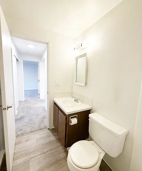 1628 Trenton Ave — Photo 12