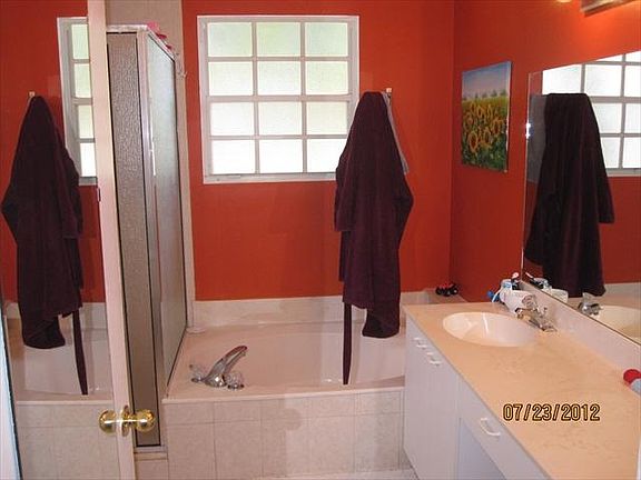 4th image of 10871 NW 12th Pl