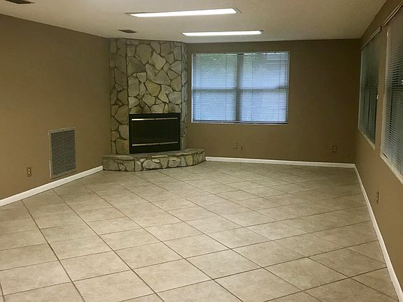 3rd image of 5406 Dowagiac Dr