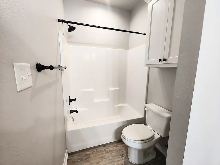 2215 Quitman Ave — Photo 16