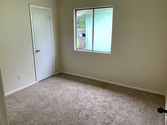 5th image of 9170 Monica St