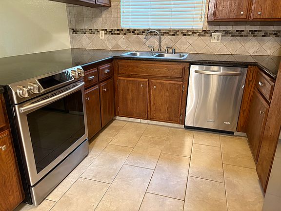 4th image of 8224 N San Pablo Ave