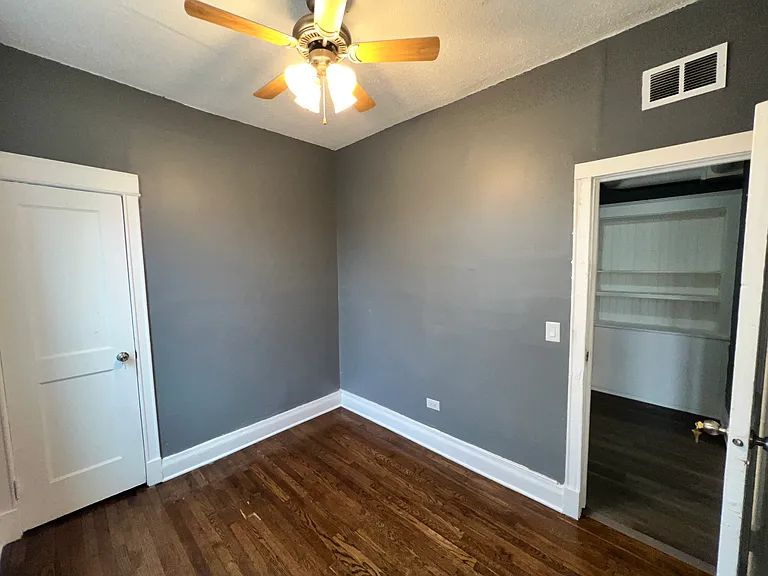 5909 S Calumet Ave #2N — Photo 11