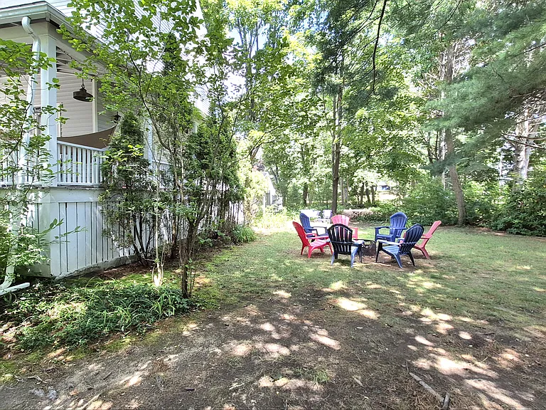 45 Stearns Rd — Photo 42