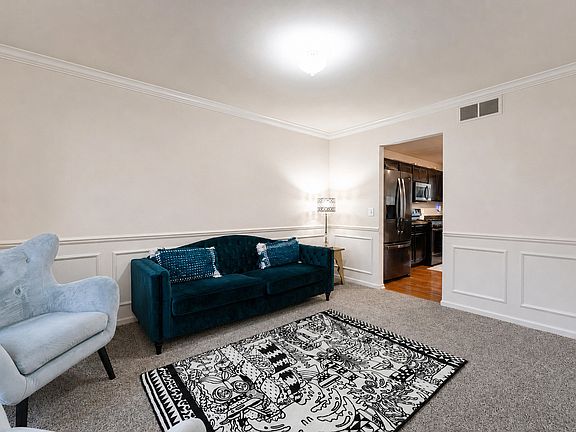 5th image of 26626 Lakepointe Dr
