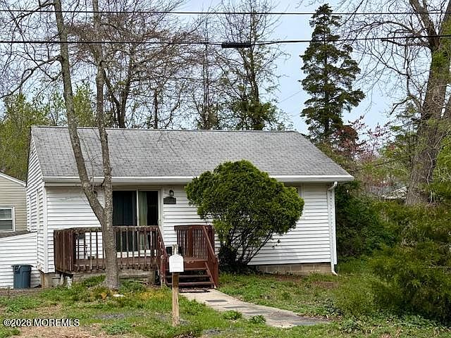 1st image of 122 Forrest Avenue