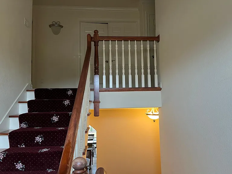 21160 Chancery Ct — Photo 35
