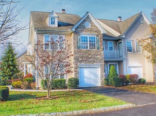 19 Battalion Dr, Basking Ridge, NJ 07920