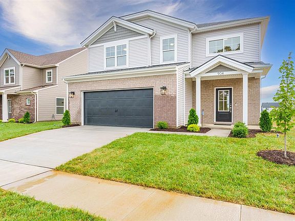 2nd image of 904 Onyx Ln
