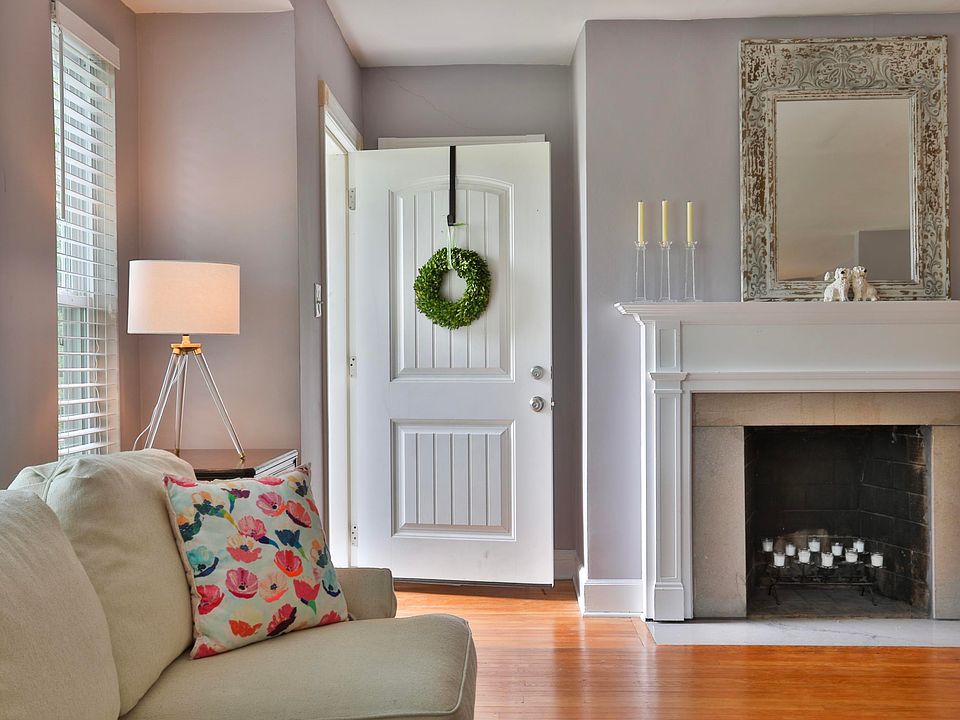 1st image of 2521 Wendell Ave