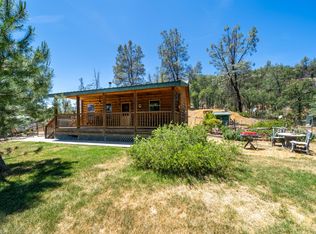 7450 Platina Rd, Igo, CA 96047