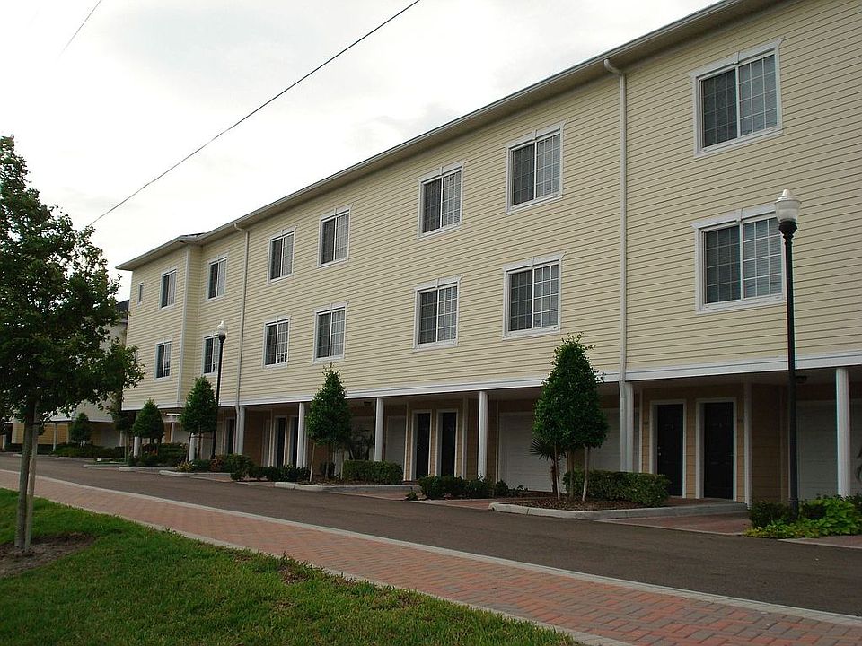 1st image of 9703 Meadow Field Cir