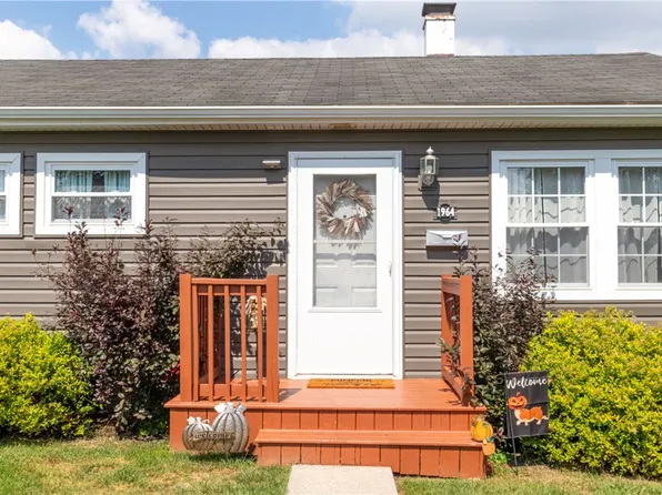 1964 Mount View Dr, Johnstown, PA 15905