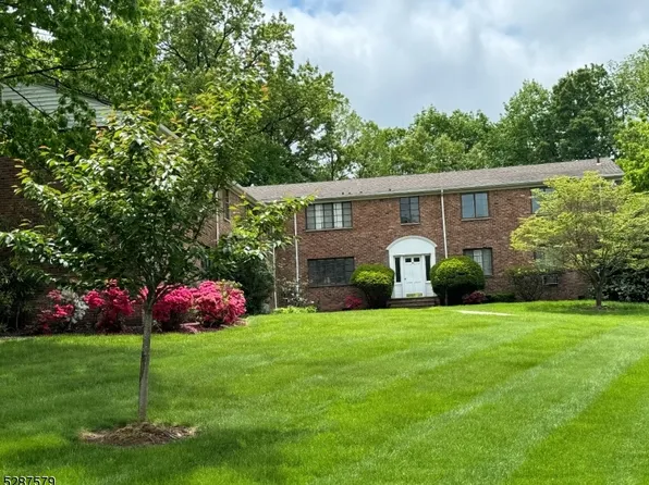 78 Troy Dr #78D, Springfield Twp., NJ 07081