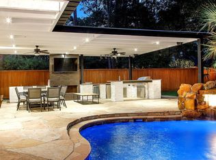 34 N Wooded Brook Cir, Spring, TX 77382