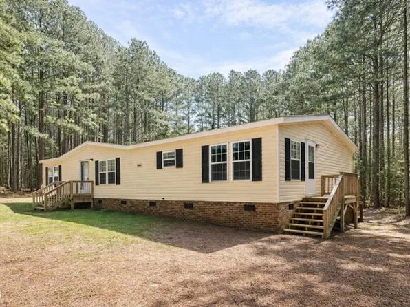 141 Cardinal Ln, Henderson, NC 27537