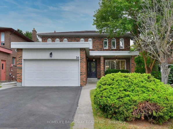 30 Gossamer Ave, Toronto, ON M2M 2X4