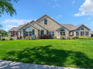 2207 E Tuscany Way, Appleton, WI 54913
