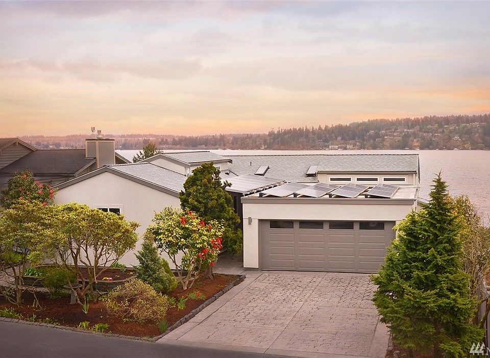 1st image of 3934 NE 157th Pl