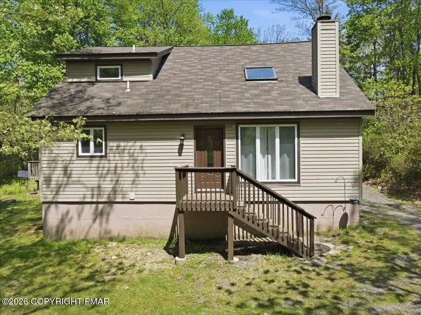 1626 Aspen Ln, Scotrun, PA 18355