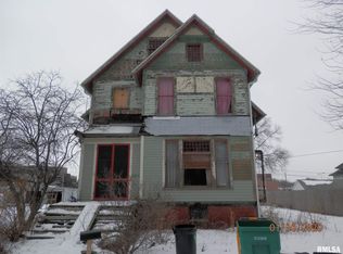 701 N Prairie St, Galesburg, IL 61401
