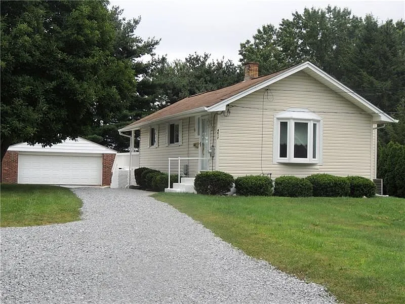 4817 Brownsville Rd photo 1