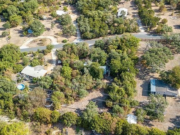 5th image of 16001 La Hacienda Dr