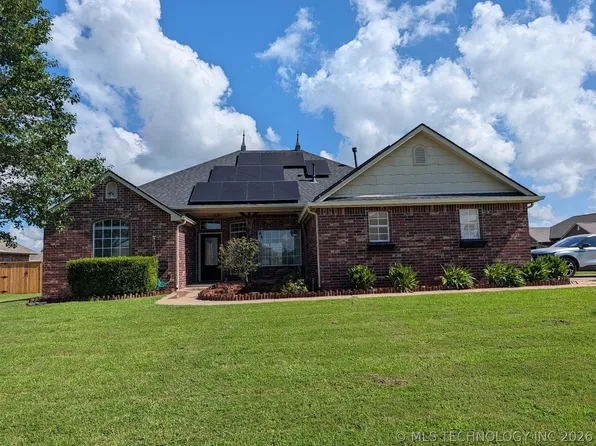 516 Hillcrest St, Muskogee, OK 74403