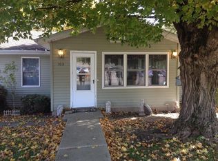 103 County Road 70 Rd E, Bloomfield, IN 47424