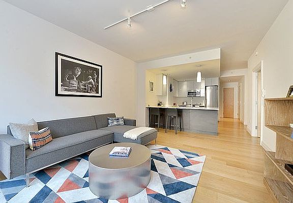 4th image of 60 Water St APT 602