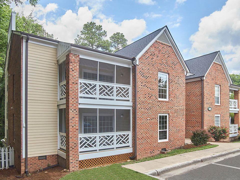 1st image of 1005 Kingswood Dr APT E