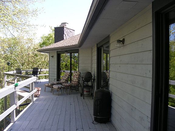 3rd image of 240 Alex Mountain Dr