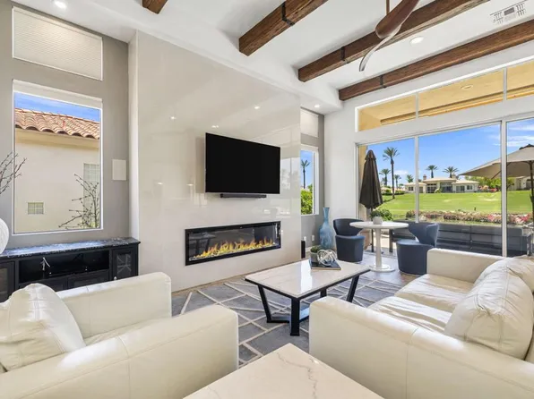 513 Falcon View Cir, Palm Desert, CA 92211