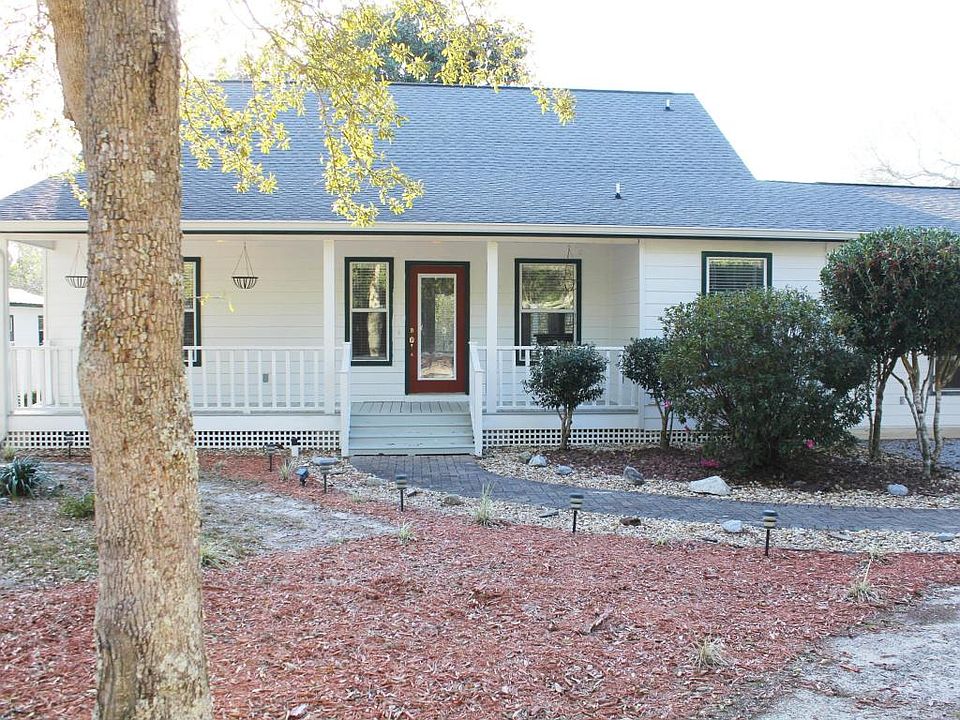 1st image of 3127 Lynn Dr