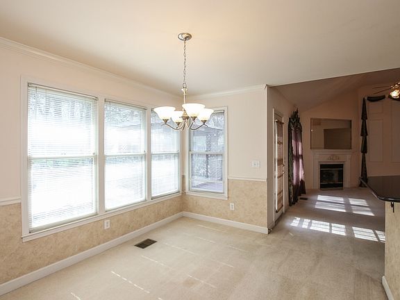 5th image of 5000 Sunset Way