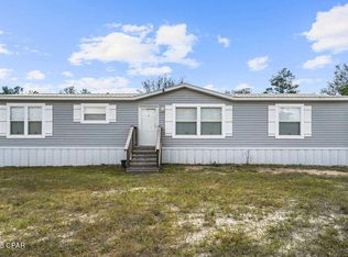 3120 Crystal Lake Dr, Chipley, FL 32428