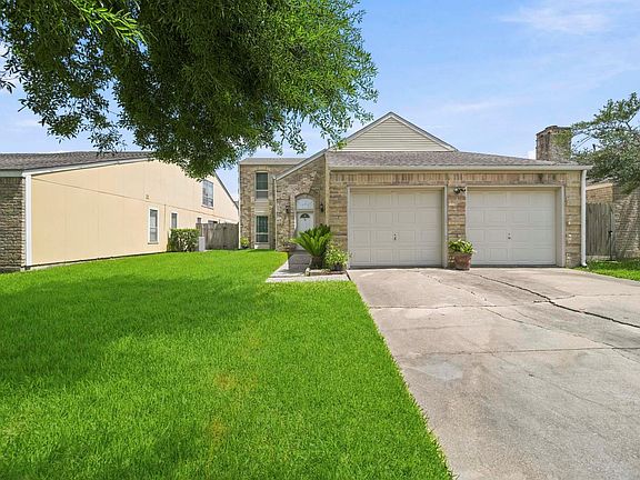 2nd image of 3018 Hazy Park Dr