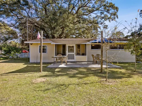1306 S 4th St, Fernandina Beach, FL 32034