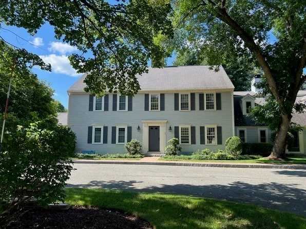 3 Seaborn Pl, Lexington, MA 02420