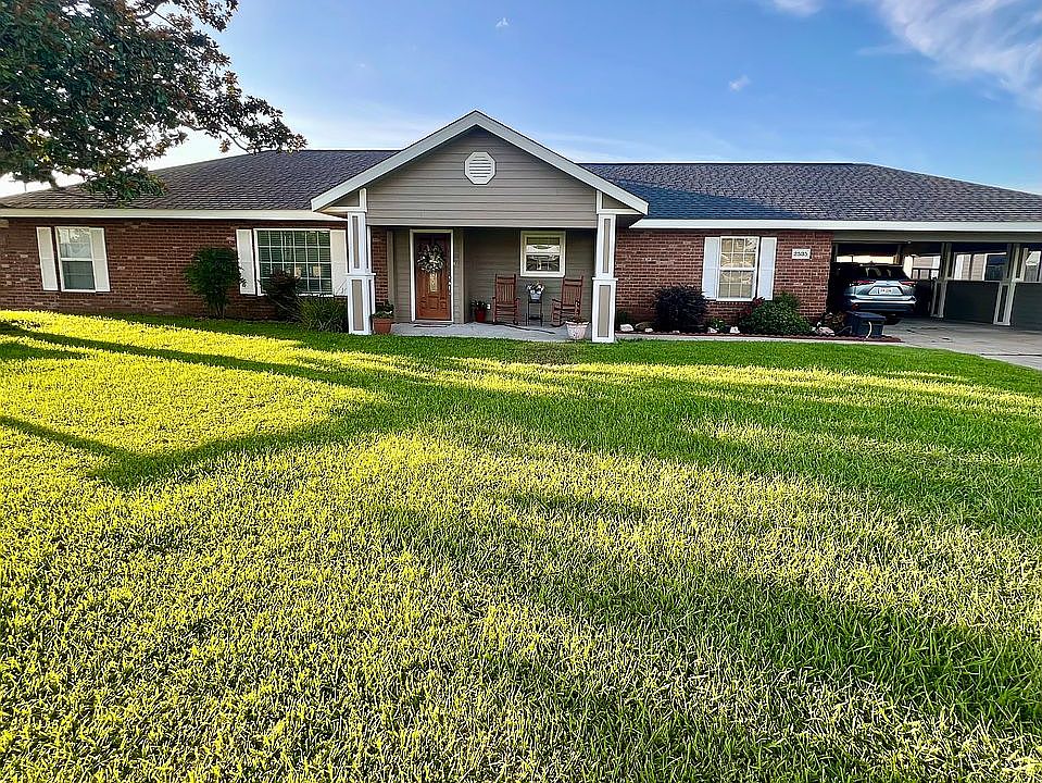 1st image of 2535 Mary Ann Dr