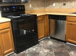 2550 Kutztown Rd APT 1F, Reading, PA 19605