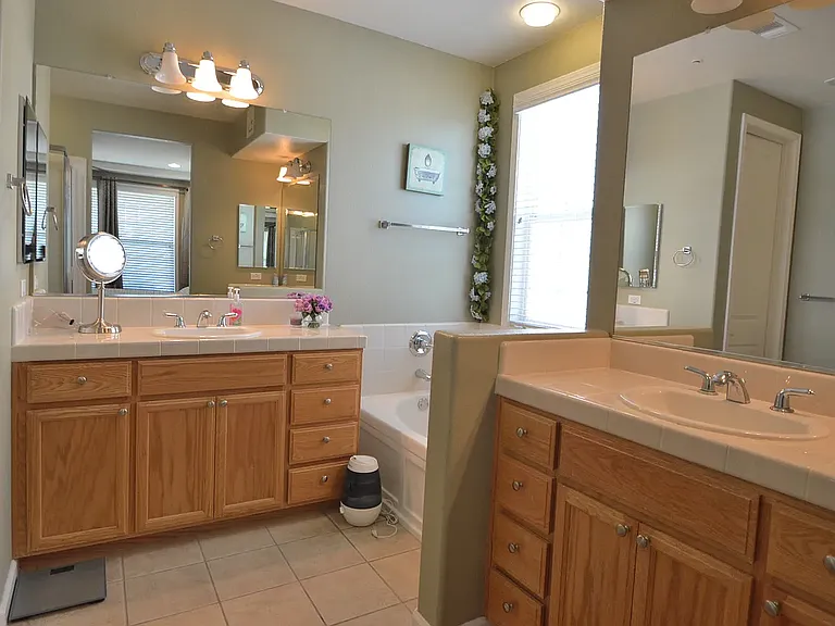 4444 Chancery Ln — Photo 11