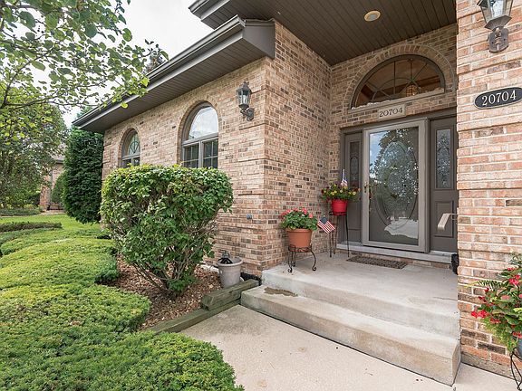 2nd image of 20704 Hunt Club Dr