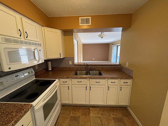 5th image of 2608 W Willowlake Dr APT 112